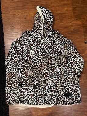 Leopard Print Sherpa Hoodie Jacket - Women